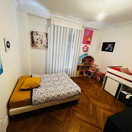 Magnifique 4 Pieces, 4 Chambres A 10 Min Du Palais Et De La Plage Cannes