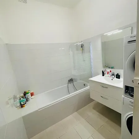 Magnifique 4 Pieces, 4 Chambres A 10 Min Du Palais Et De La Plage Cannes Апартаменты